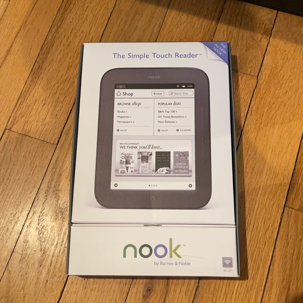 SOLD!!!  Brand New Nook